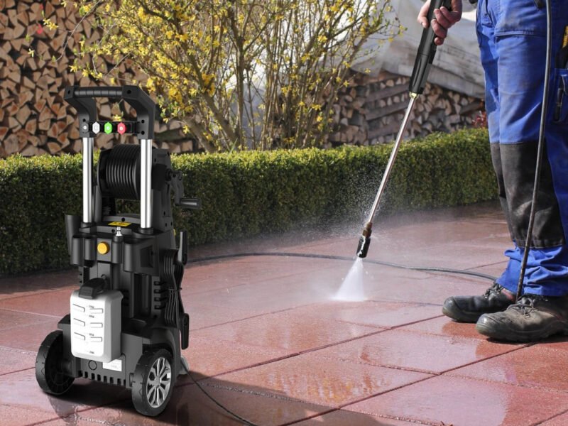 The Ultimate Guide to Deep Cleaning Your Outdoor Workspaces