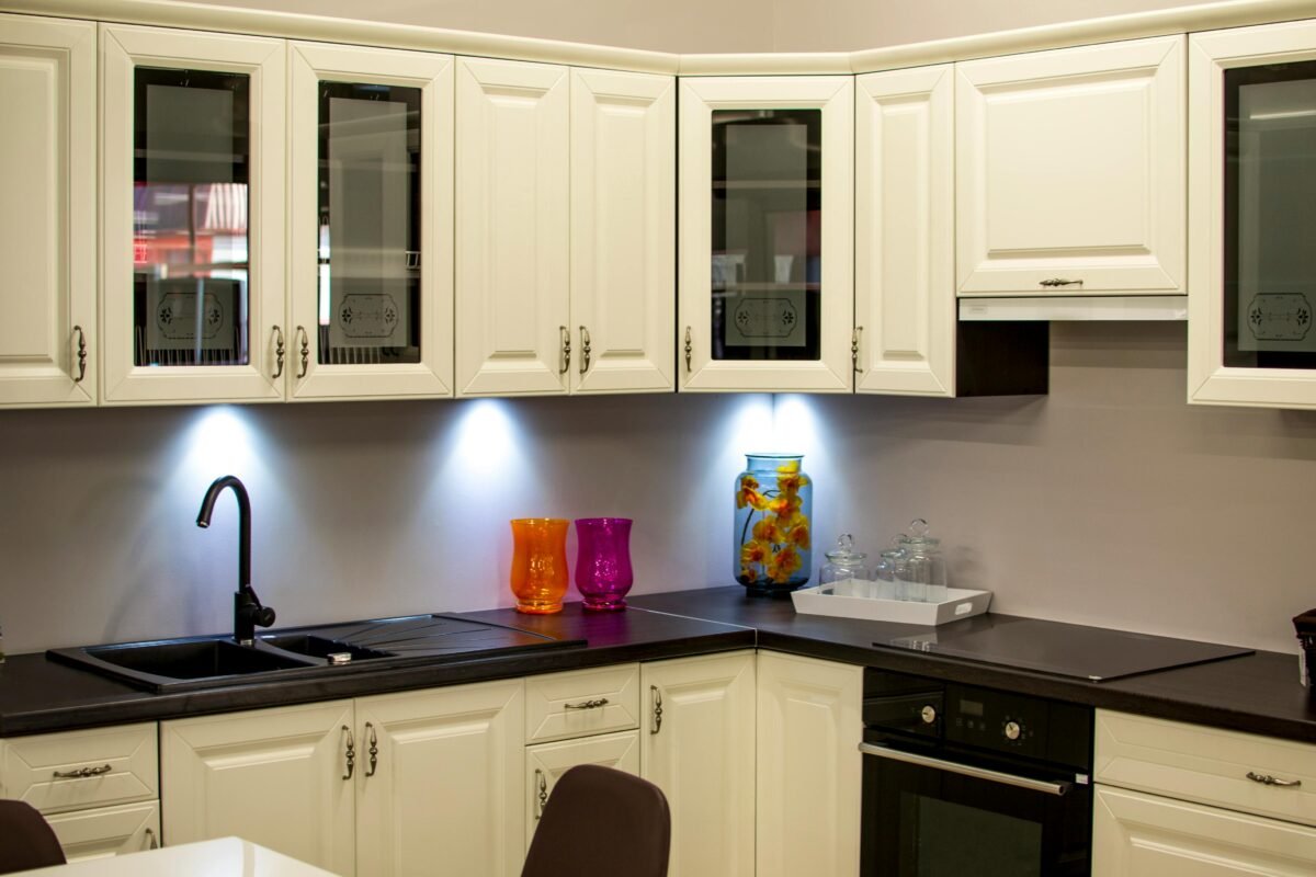 Top 12 Irresistible Kitchen Cabinet Styles You Must See